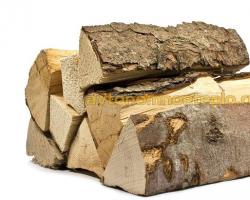 Означава дърва за огрев насън.  Защо мечтаете за дърва за огрев?