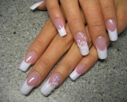 How to remove gel or acrylic nails at home